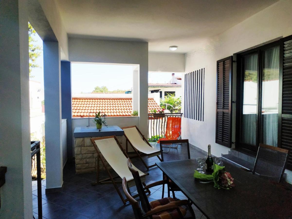 Apartment Lavanda Nova Ražanj 외부 사진