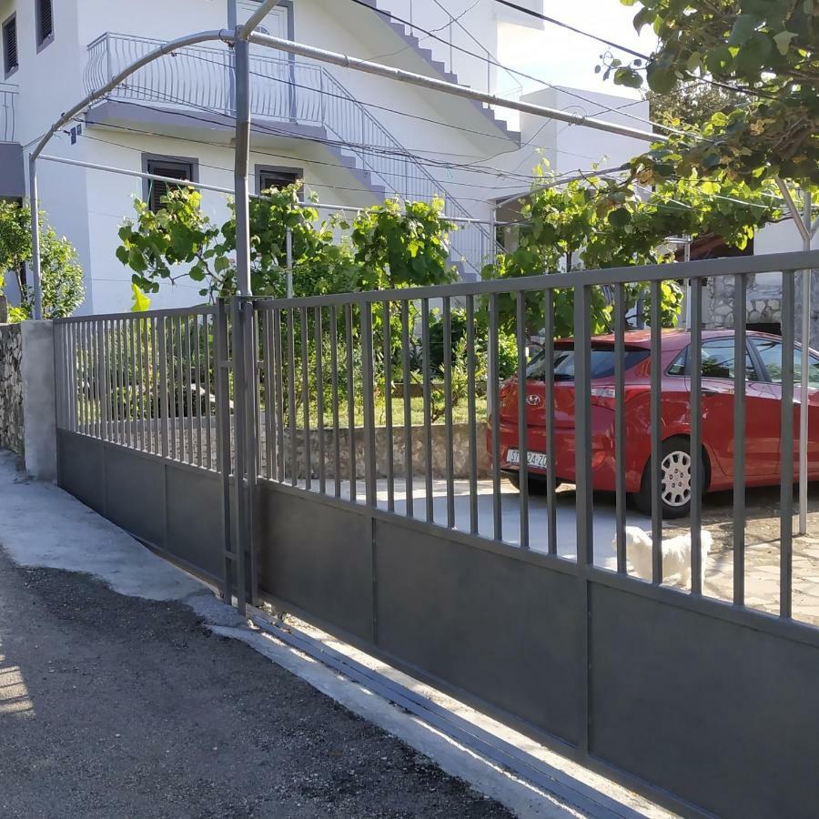Apartment Lavanda Nova Ražanj 외부 사진